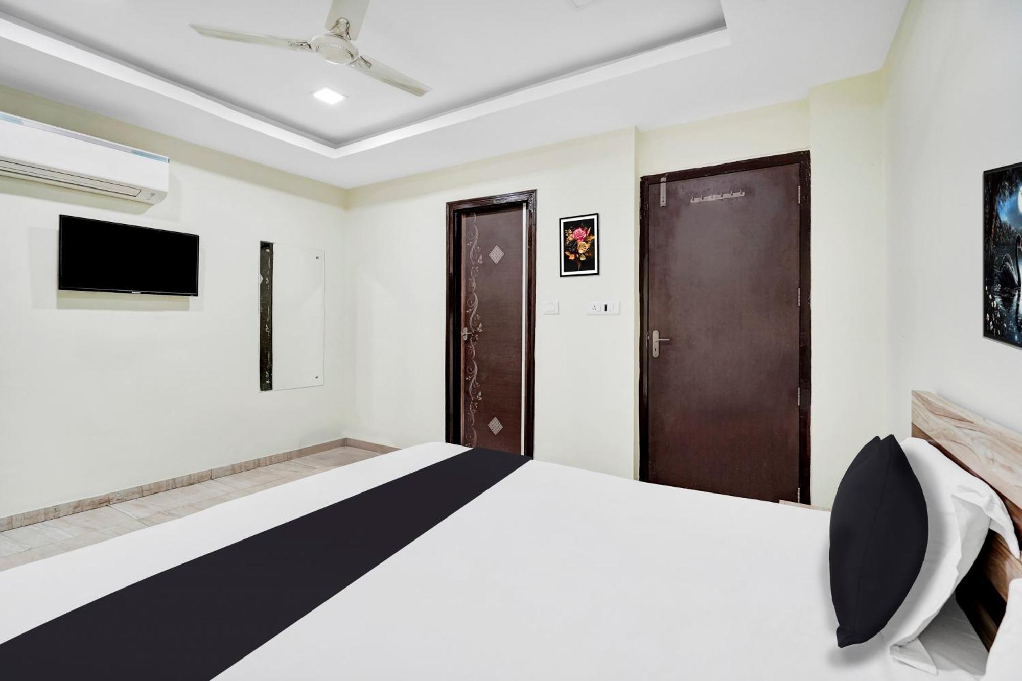 Super Hotel O Chittorgarh City Center Extérieur photo